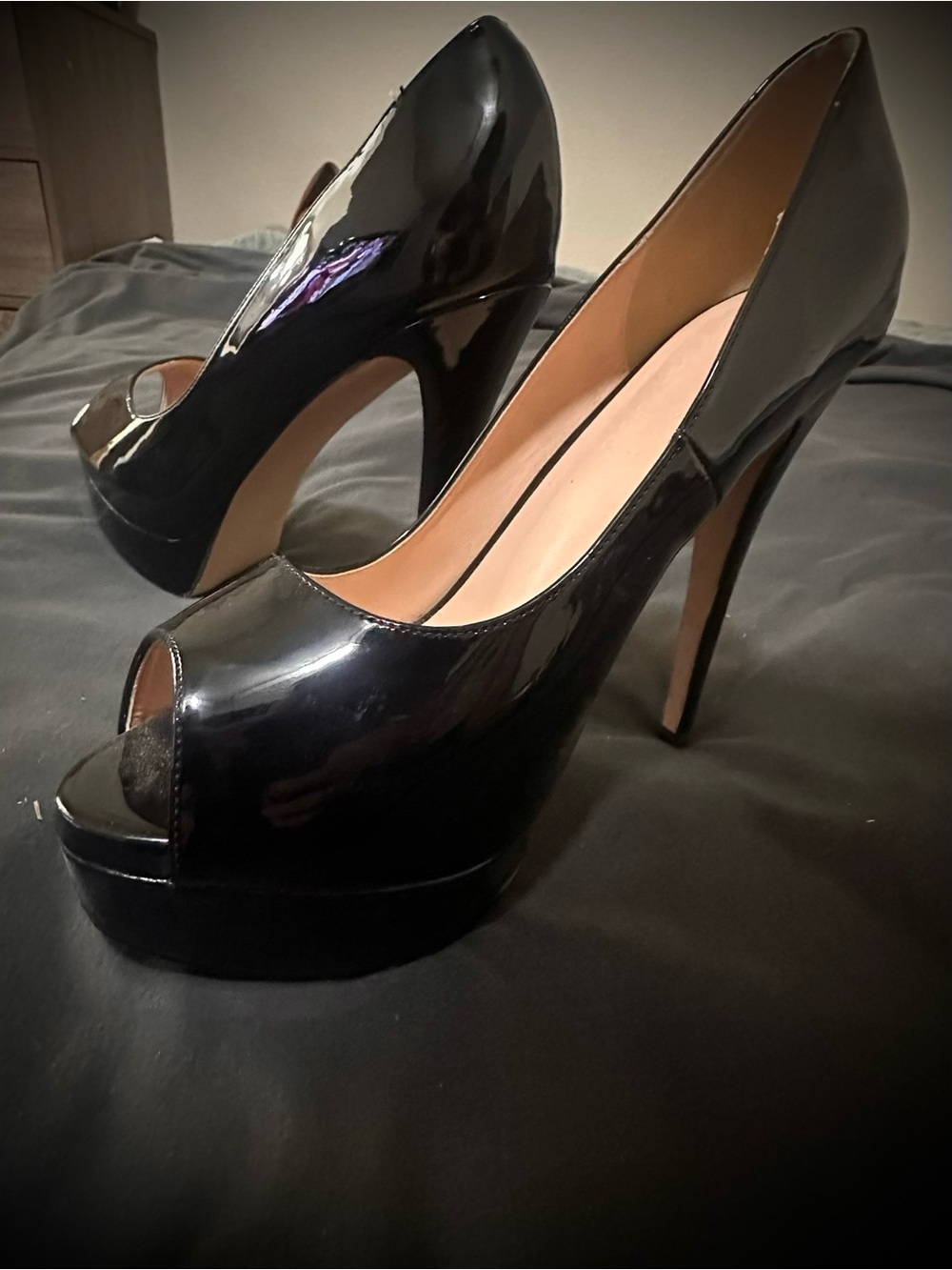 Merumote- Classic Black Patent Peep-Women's Sky High Platform Pumps- 9.5